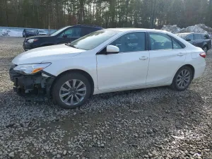 2017 TOYOTA CAMRY