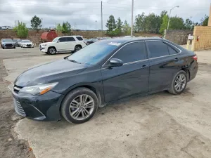 2017 TOYOTA CAMRY