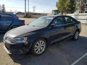 2013 VOLKSWAGEN JETTA