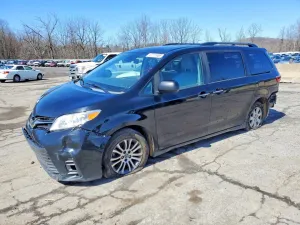 2020 TOYOTA SIENNA
