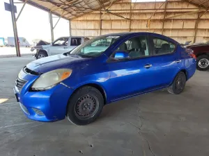 2013 NISSAN VERSA