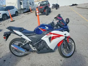 2012 HONDA CBR CYCLE