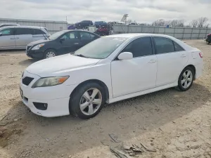 2011 TOYOTA CAMRY