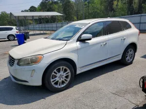 2015 VOLVO XC60