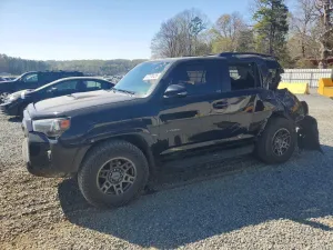 2020 TOYOTA 4RUNNER