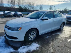 2013 VOLKSWAGEN JETTA