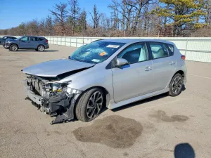 2018 TOYOTA COROLLA