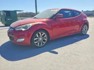 2013 HYUNDAI VELOSTER
