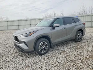 2026 TOYOTA HIGHLANDER