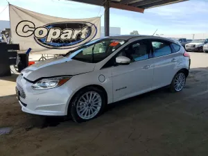 2016 FORD FOCUS