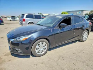 2017 MAZDA 3