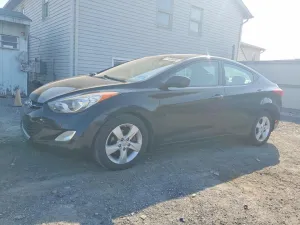 2012 HYUNDAI ELANTRA
