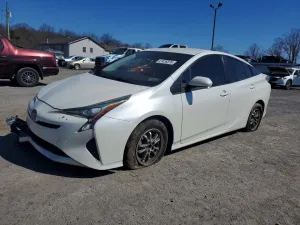 2018 TOYOTA PRIUS