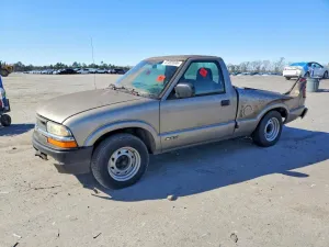 2002 CHEVROLET S10