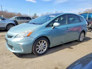 2013 TOYOTA PRIUS