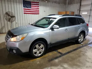 2013 SUBARU OUTBACK