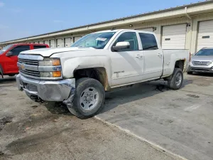 2015 CHEVROLET SILVERADO
