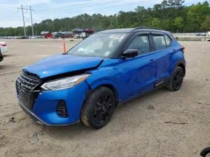 2023 NISSAN KICKS