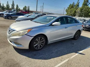2011 HYUNDAI SONATA