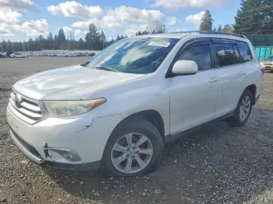 2013 TOYOTA HIGHLANDER