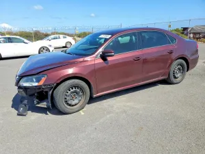 2013 VOLKSWAGEN PASSAT