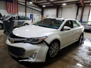 2014 TOYOTA AVALON