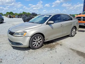 2013 VOLKSWAGEN JETTA