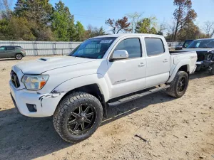 2015 TOYOTA TACOMA