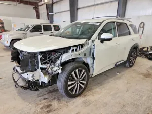 2022 NISSAN PATHFINDER