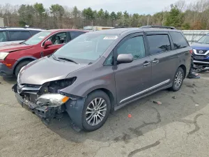 2020 TOYOTA SIENNA