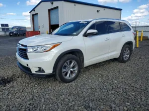 2015 TOYOTA HIGHLANDER