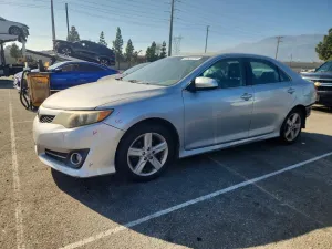 2012 TOYOTA CAMRY