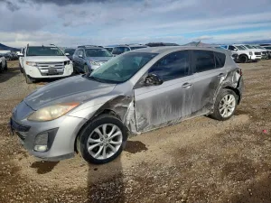 2011 MAZDA MAZDA3