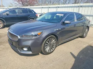 2018 KIA CADENZA