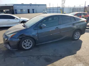 2016 TOYOTA PRIUS