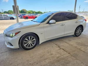 2017 INFINITI Q50