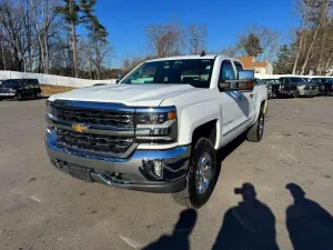 2017 CHEVROLET SILVERADO