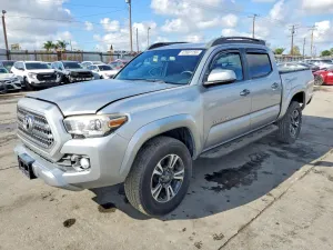 2017 TOYOTA TACOMA