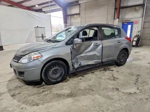 2009 NISSAN VERSA