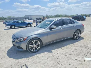 2015 MERCEDES-BENZ C-CLASS