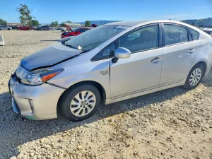 2015 TOYOTA PRIUS