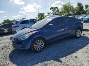 2013 HYUNDAI ELANTRA