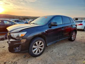 2015 MITSUBISHI OUTLANDER