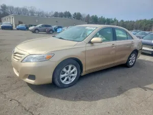 2011 TOYOTA CAMRY