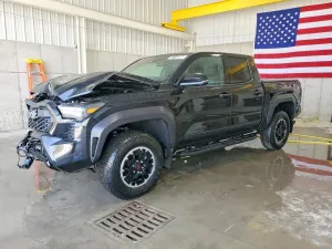 2025 TOYOTA TACOMA