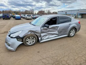 2011 SUBARU LEGACY