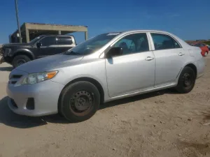 2011 TOYOTA COROLLA