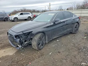 2015 INFINITI Q50
