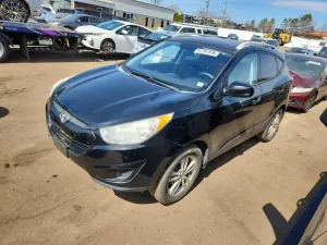 2011 HYUNDAI TUCSON