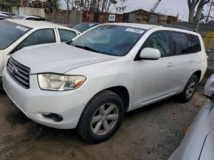 2010 TOYOTA HIGHLANDER
